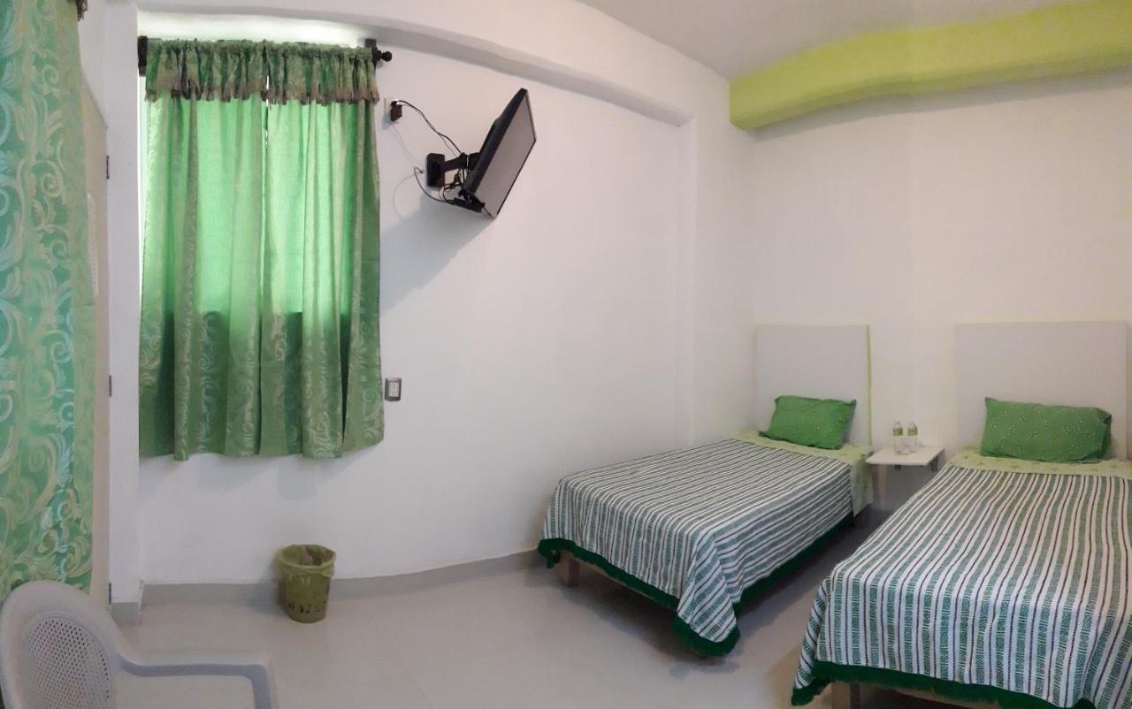 Hotel Oaxaquita la Bella Oaxaca Esterno foto